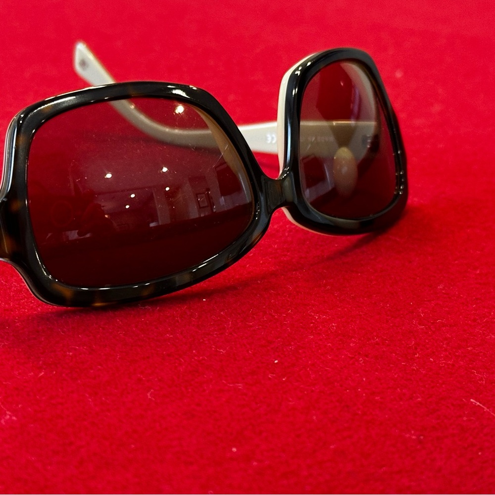 Chanel Sunglasses - Picture 7 of 10